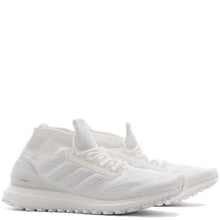 Style code BB6131. ADIDAS ULTRABOOST ALL TERRAIN / NON DYE