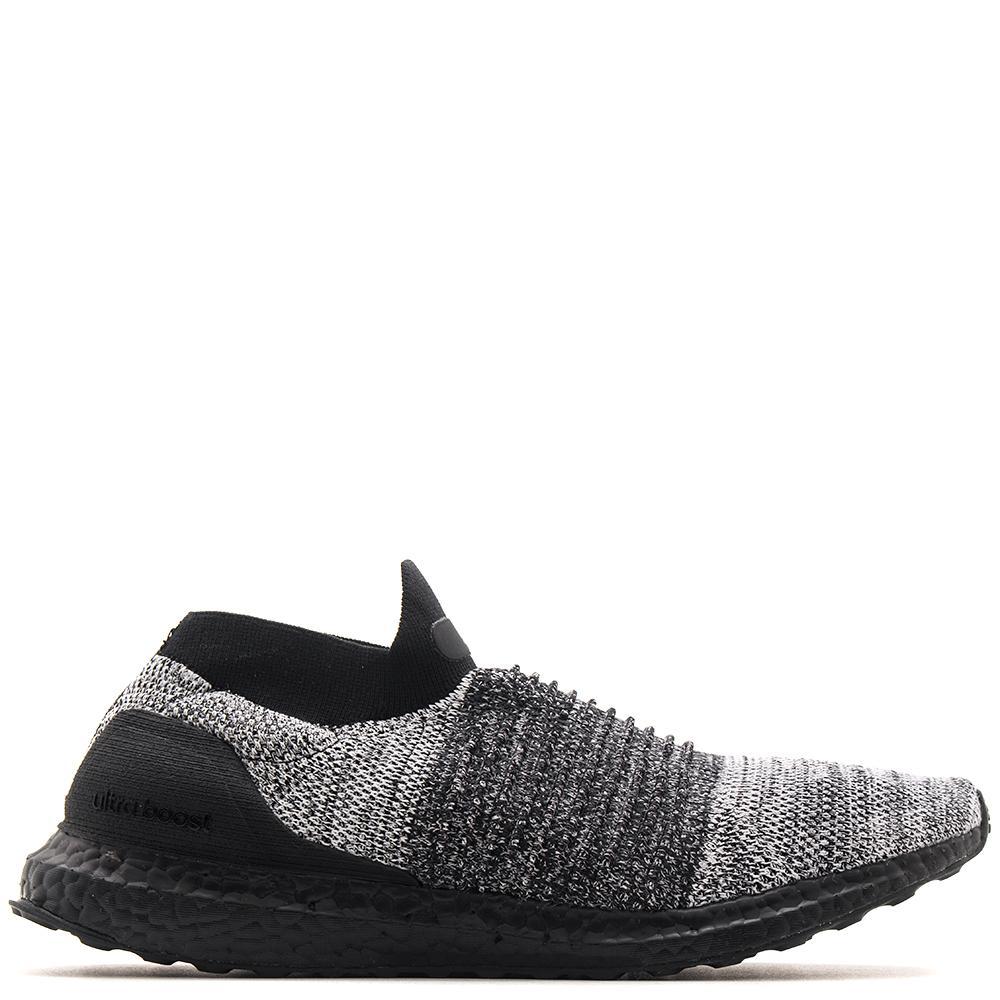 Style code BB6137. ADIDAS ULTRABOOST LACELESS / CORE BLACK
