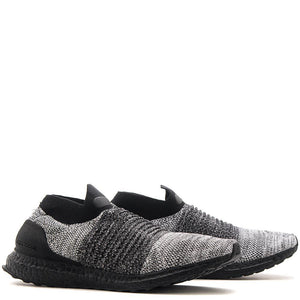 Style code BB6137. ADIDAS ULTRABOOST LACELESS / CORE BLACK