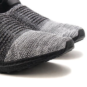 adidas Ultraboost Laceless / Core Black