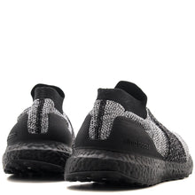 Style code BB6137. ADIDAS ULTRABOOST LACELESS / CORE BLACK