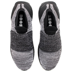 adidas Ultraboost Laceless / Core Black